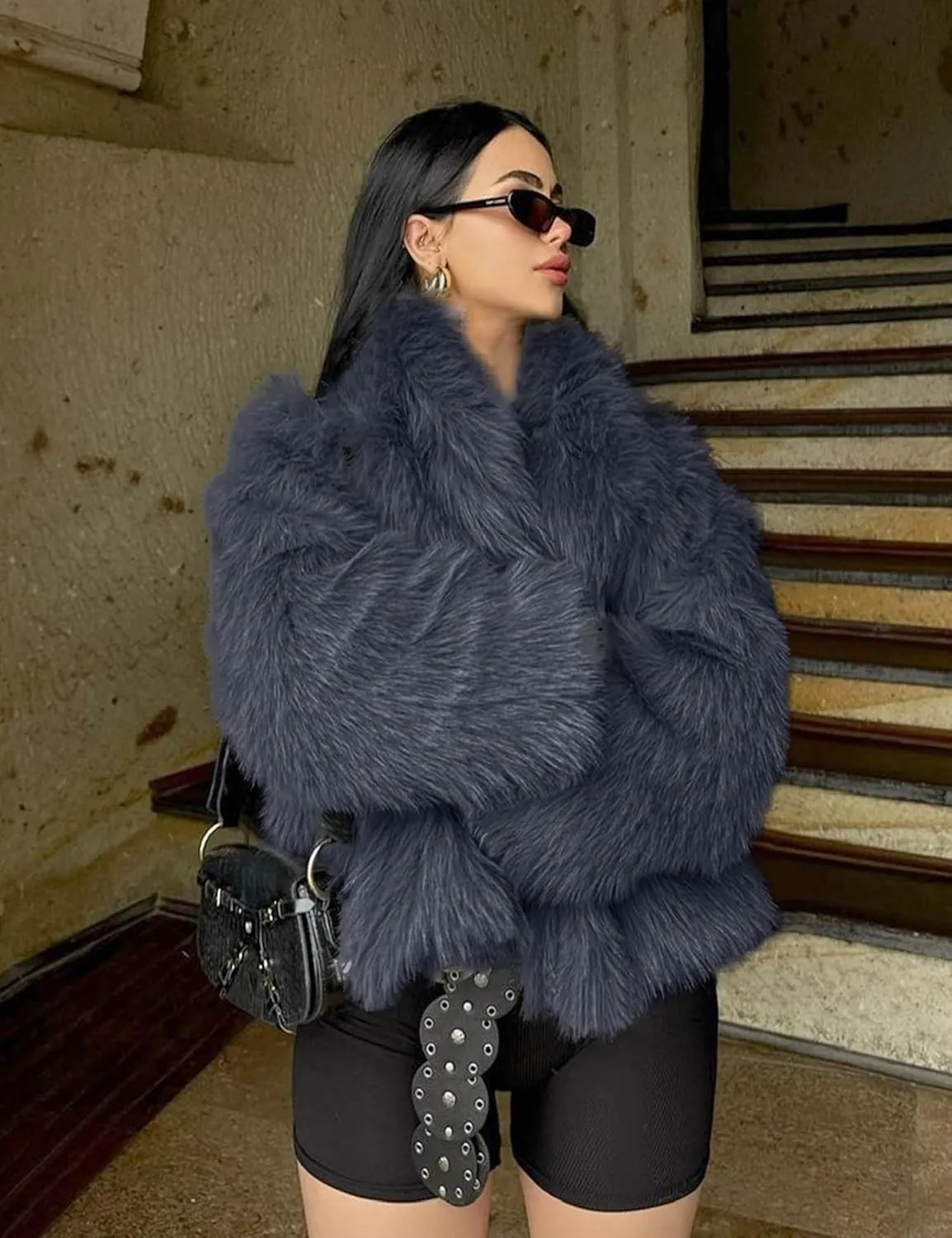 COZYPOIN Womens Faux Fur Jacket Fluffy Fur Cropped Coat Long Sleeve Open Front Fur Cape