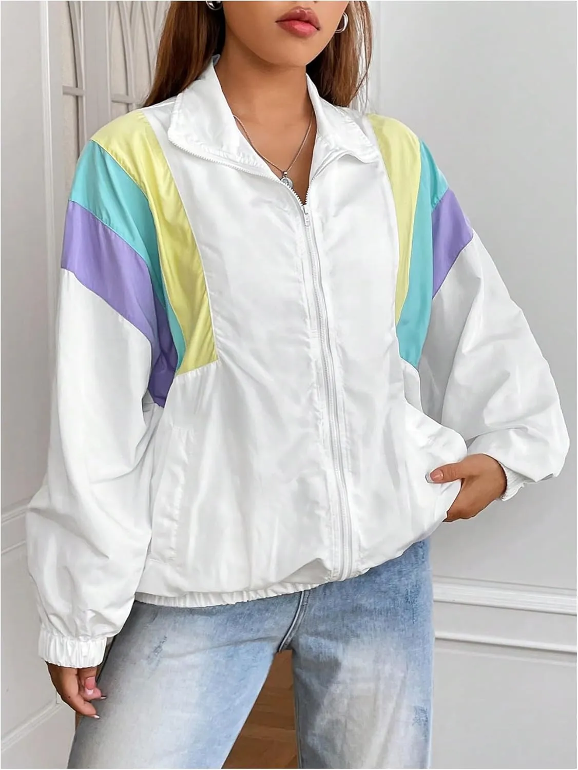 WDIRARA Women's Color Block Zip Up Lightweight Jacket Patchwork Sporty Windbreaker Jacket